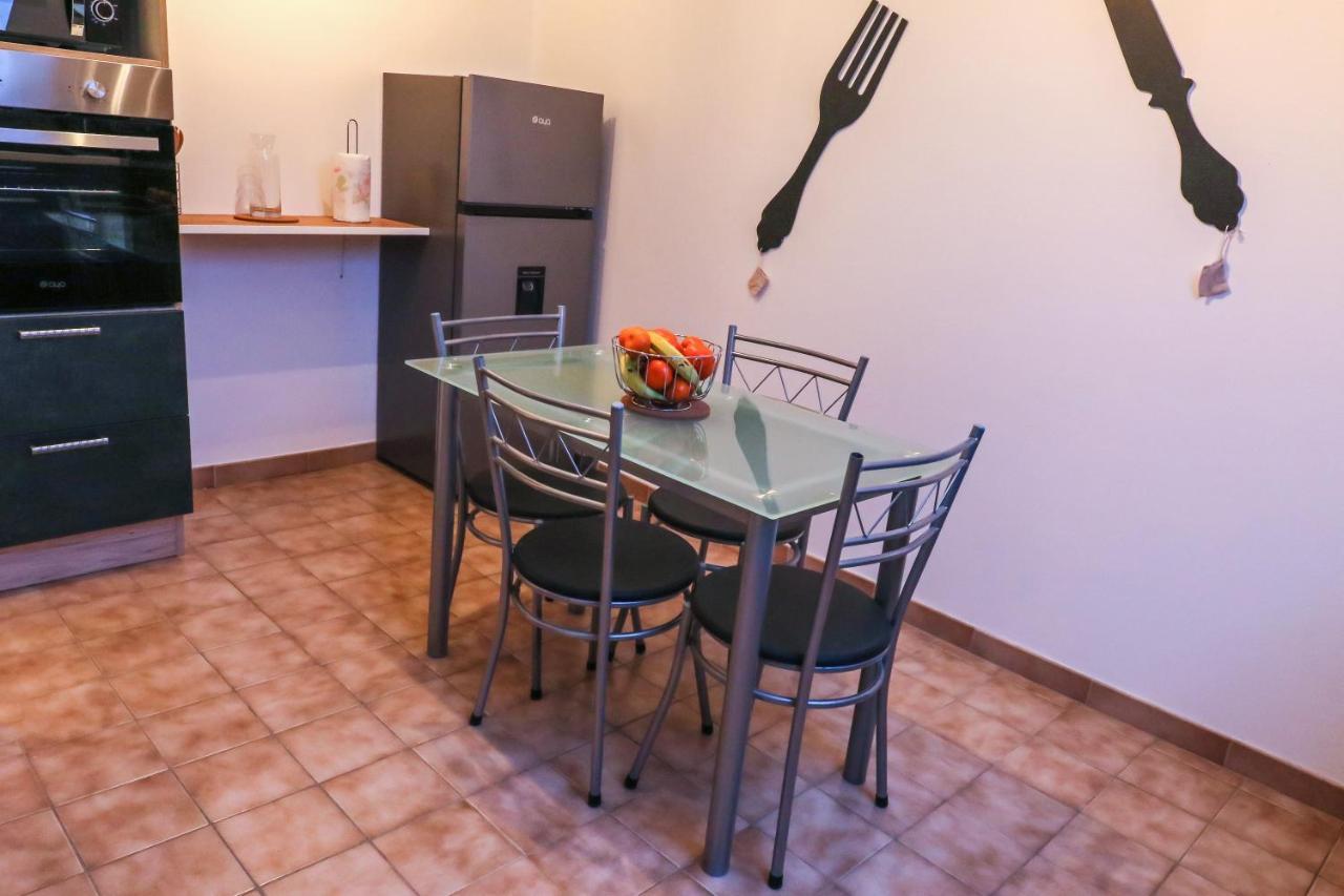 Le Saint-Cyr, Centre-Ville, Cosy, Spacieux Исудён Экстерьер фото